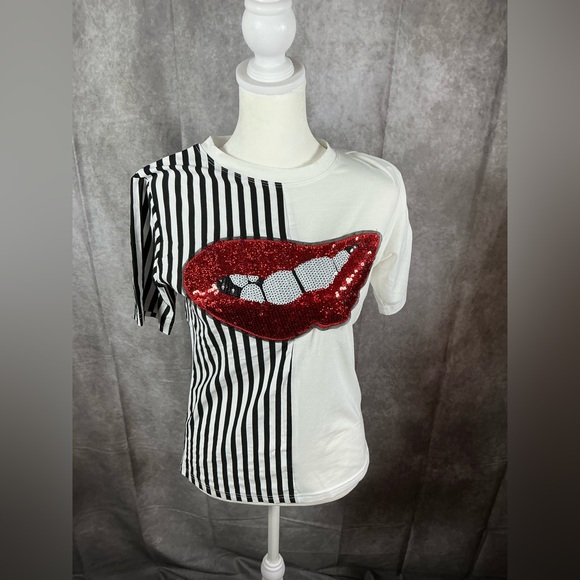 SHEIN Black and White Striped Tee with Red Sequin Lip - Picture 1 of 5